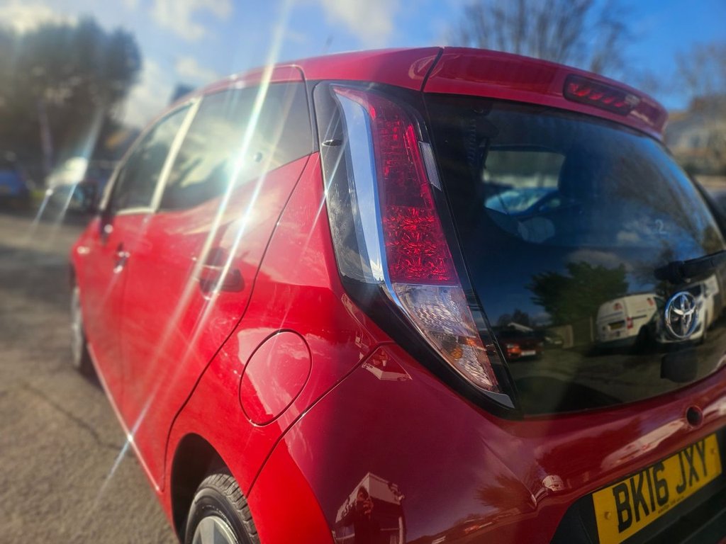 Used Toyota AYGO 2016 for sale - 76617465: Photo 14