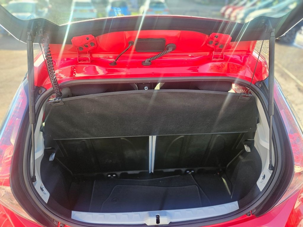 Used Toyota AYGO 2016 for sale - 76617465: Photo 15