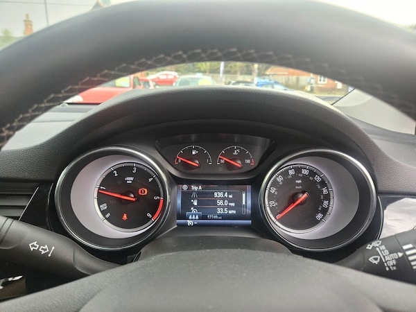 Used Vauxhall Astra 2018 for sale - 75397534: Photo 21