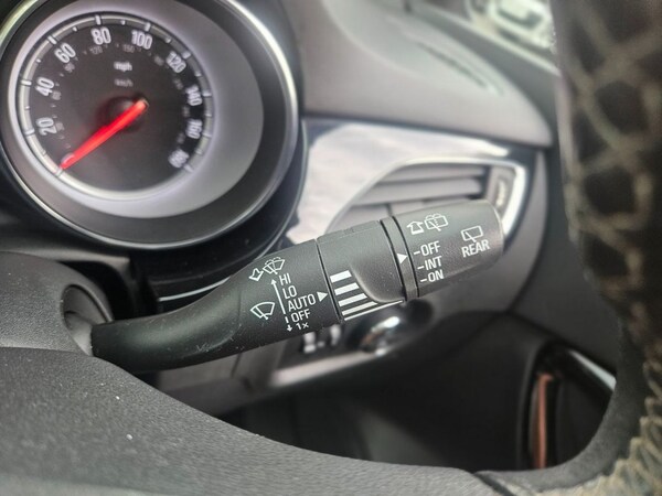 Used Vauxhall Astra 2018 for sale - 75397534: Photo 29