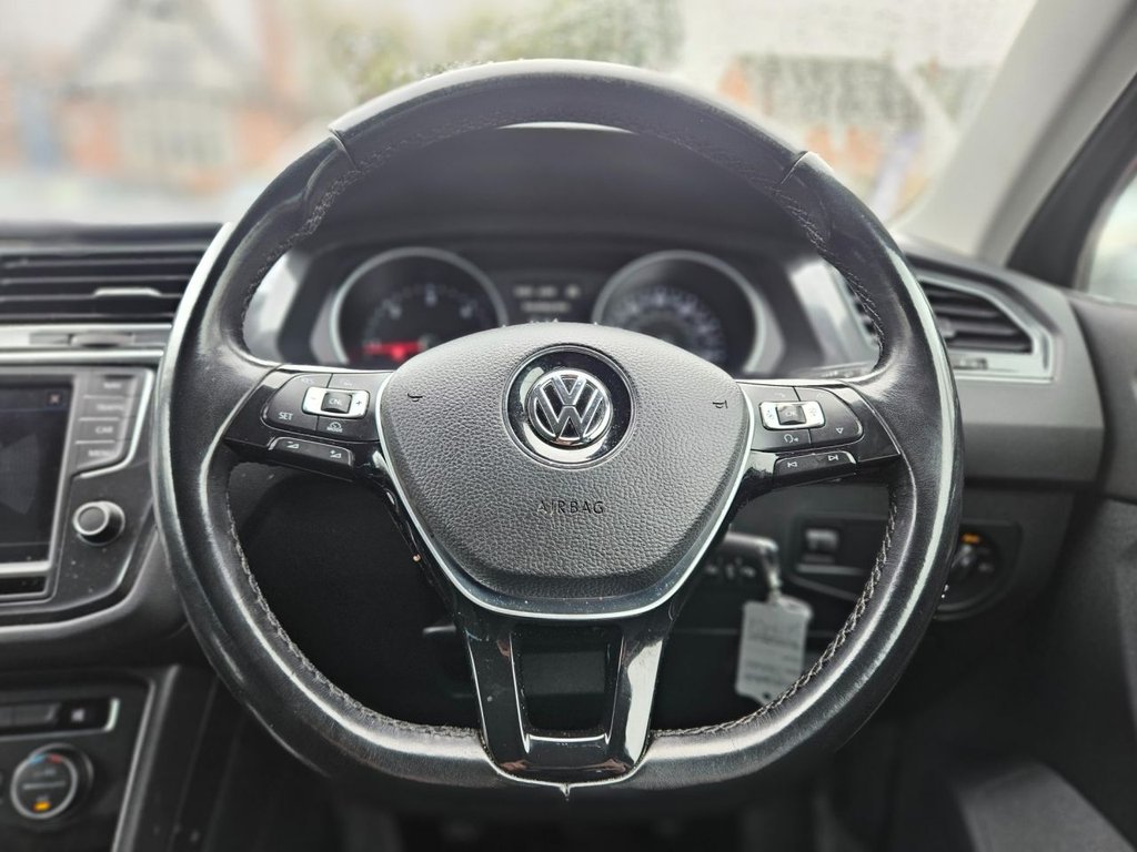 Used Volkswagen Tiguan 2017 for sale - 76900773: Photo 5