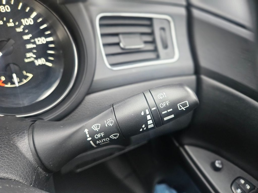 Used Nissan Pulsar 2016 for sale - 77038264: Photo 24