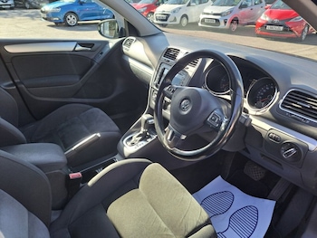 Used Volkswagen Golf 2009 for sale - 75739320: Photo