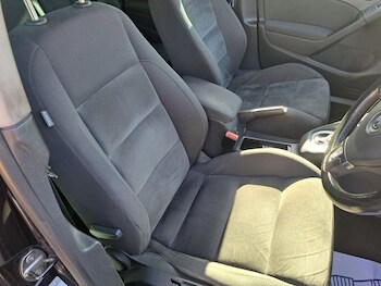 Used Volkswagen Golf 2009 for sale - 75739320: Photo