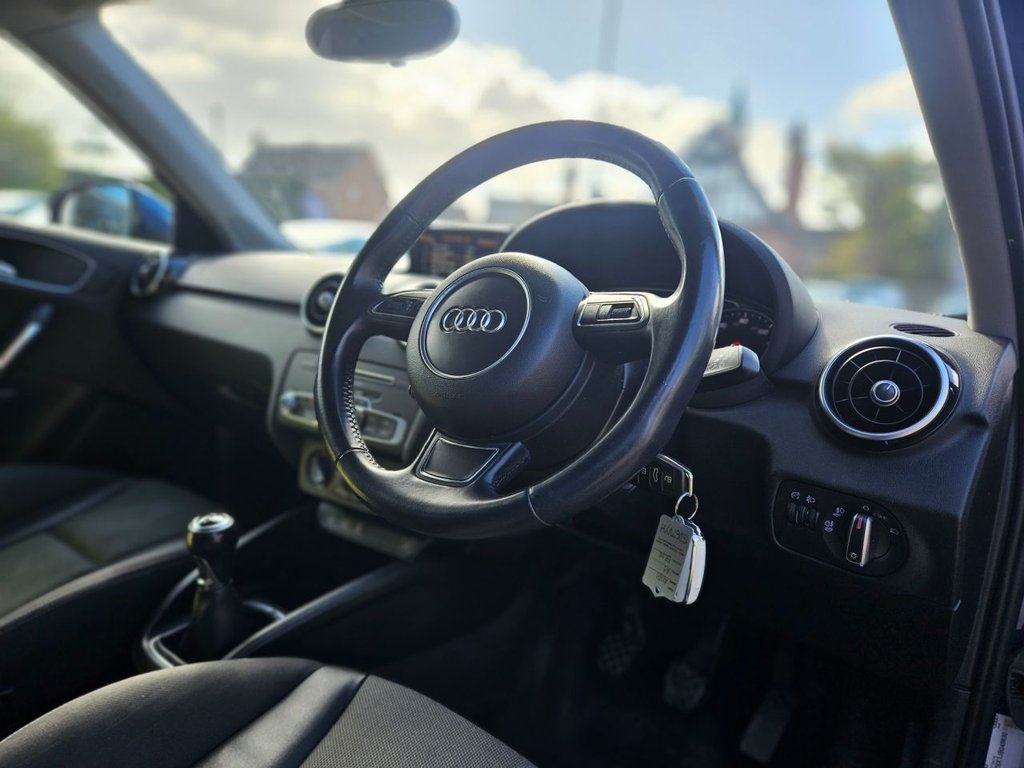 Used Audi A1 2018 for sale - 78003129: Photo 2