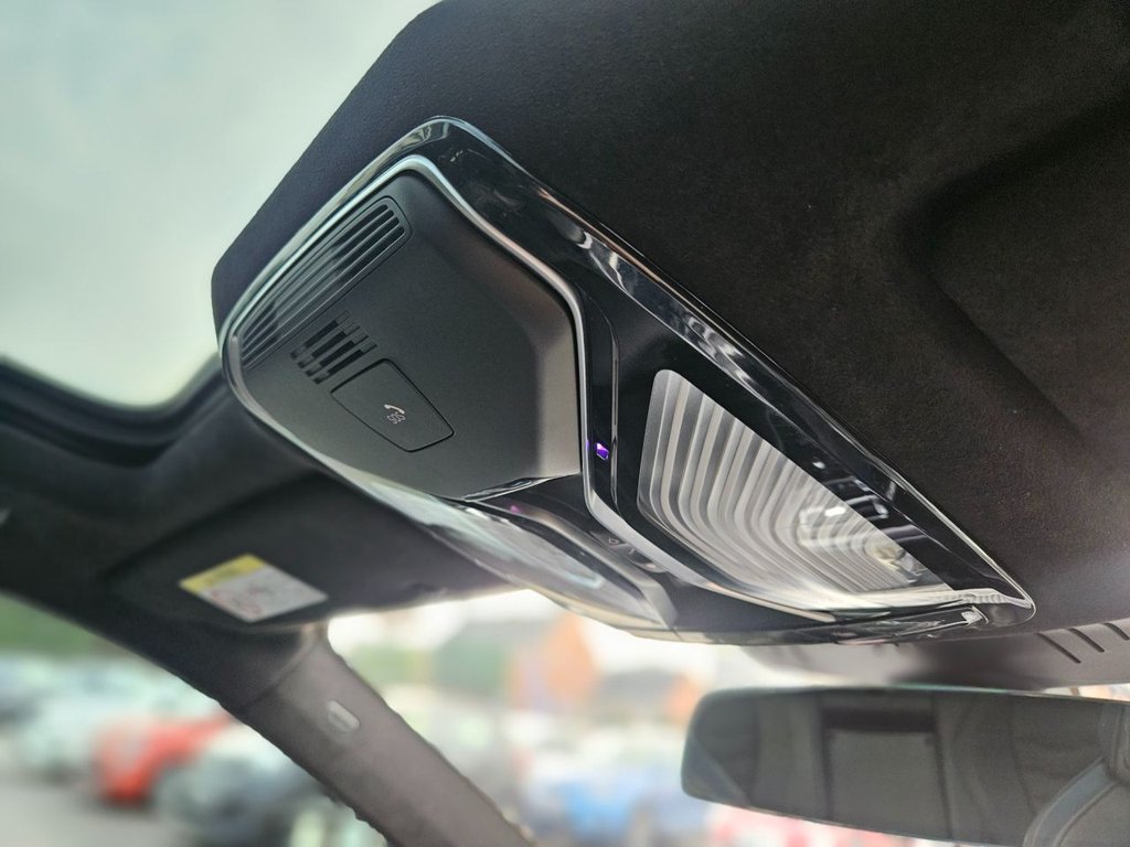 Used BMW 8 Series 2020 for sale - 77031135: Photo 44