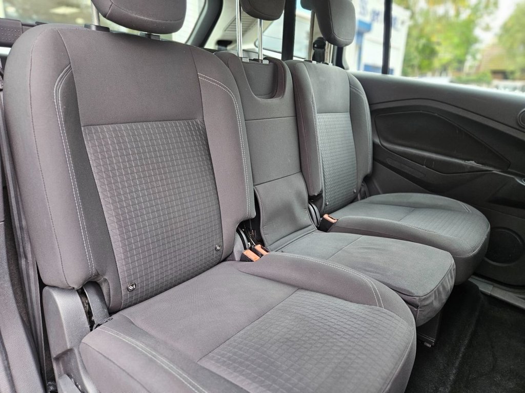 Used Ford Grand C-Max 2018 for sale - 76105984: Photo 14