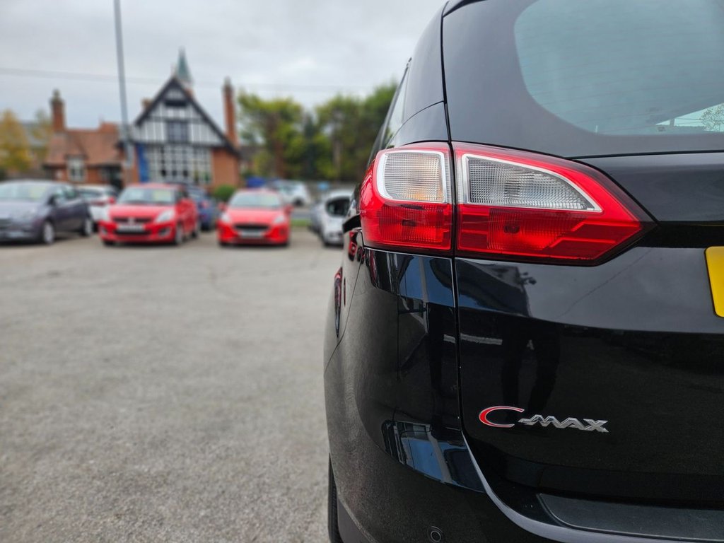 Used Ford Grand C-Max 2018 for sale - 76105984: Photo 15
