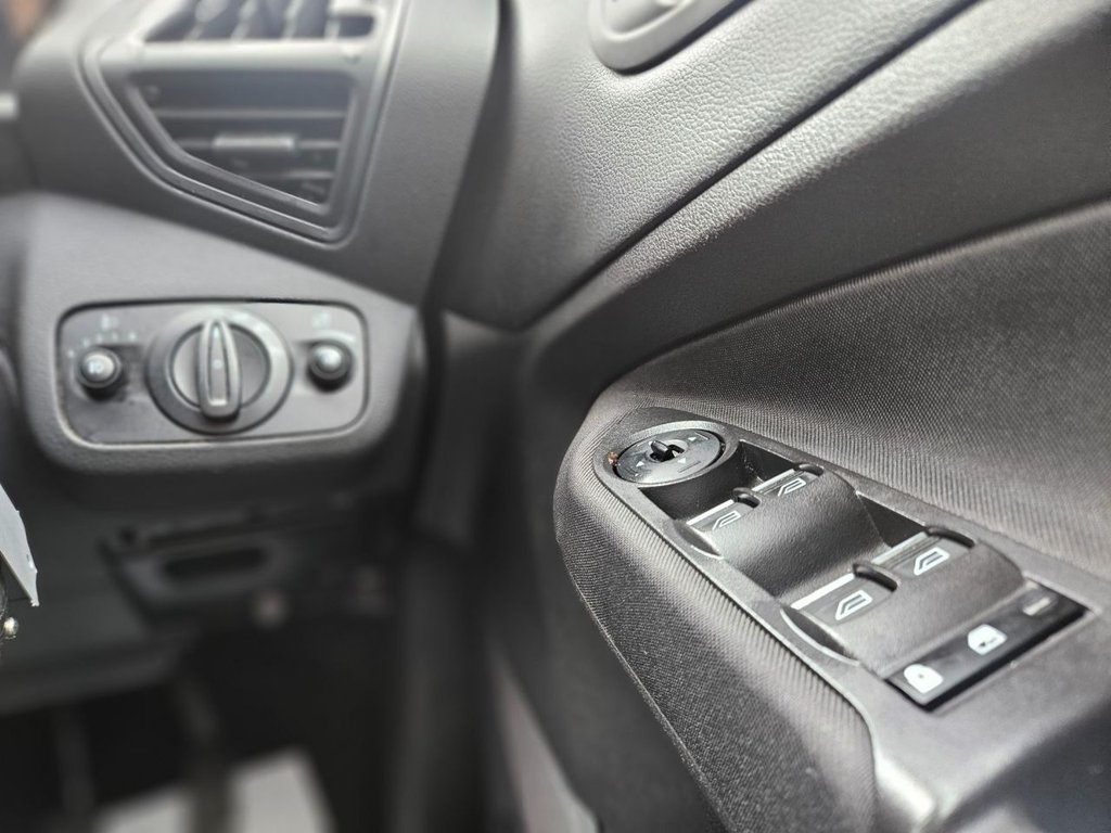 Used Ford Grand C-Max 2018 for sale - 76105984: Photo 23