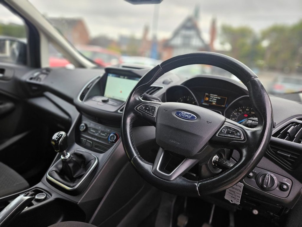 Used Ford Grand C-Max 2018 for sale - 76105984: Photo 4