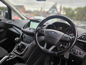 Used Ford Grand C-Max 2018 for sale - 76105984: Photo 4