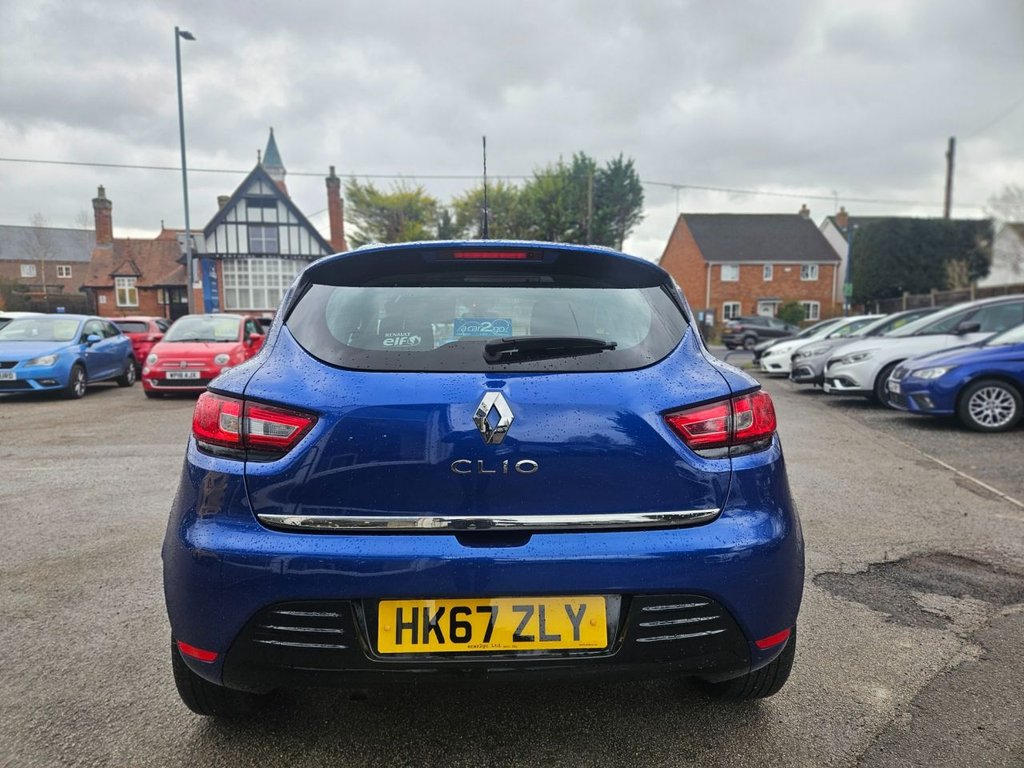 Used Renault Clio 2018 for sale - 76986074: Photo 17