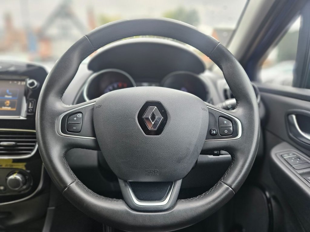 Used Renault Clio 2018 for sale - 76986074: Photo 8