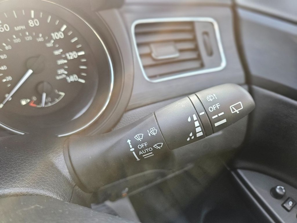 Used Nissan Pulsar 2017 for sale - 76768585: Photo 29