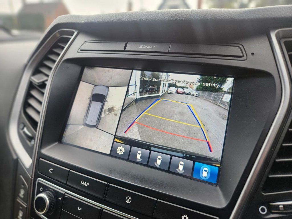 Used Hyundai Santa Fe 2016 for sale - 76185573: Photo 24