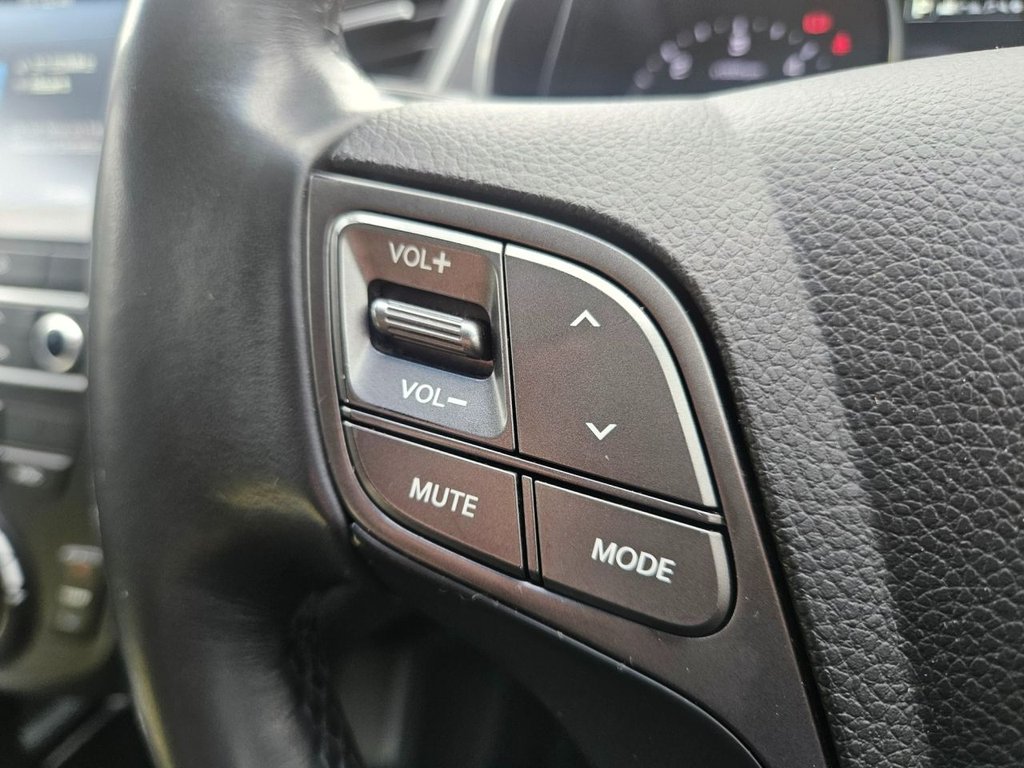 Used Hyundai Santa Fe 2016 for sale - 76185573: Photo 33