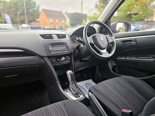 Used Suzuki Swift 2015 for sale - 76106001: Photo 4