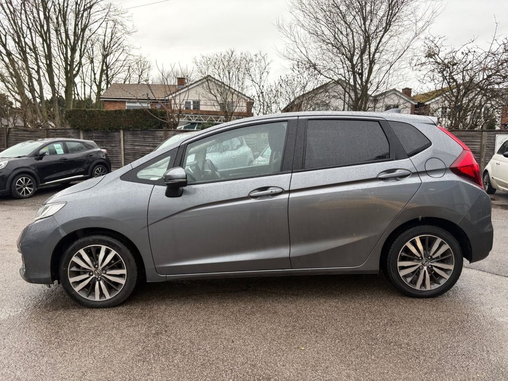 Used Honda Jazz 2018 for sale - 77188452: Photo 5
