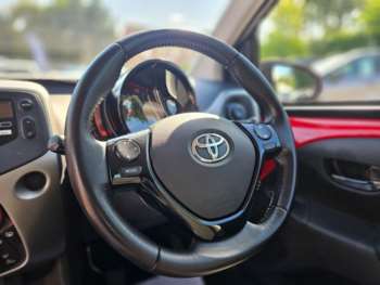 Used Toyota AYGO 2017 for sale - 74784795: Photo
