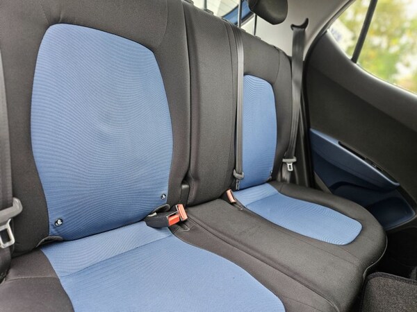 Used Hyundai i10 2015 for sale - 76173084: Photo 19