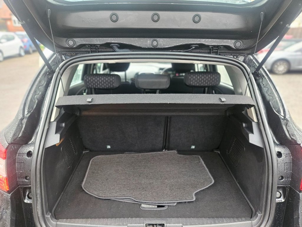 Used Renault Captur 2017 for sale - 76547139: Photo 12