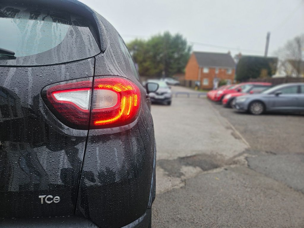 Used Renault Captur 2017 for sale - 76547139: Photo 15