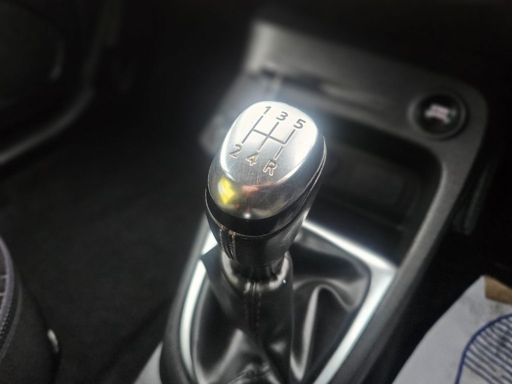 Used Renault Captur 2017 for sale - 76547139: Photo 18