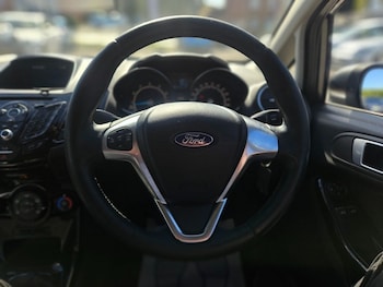 Used Ford Fiesta 2016 for sale - 78569721: Photo