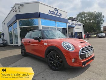 Used MINI Hatch 2019 for sale - 79625531: Photo