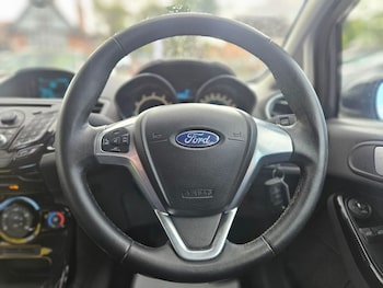 Used Ford Fiesta 2015 for sale - 78569835: Photo