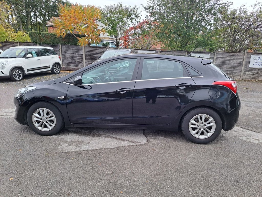 Used Hyundai i30 2017 for sale - 76356653: Photo 7