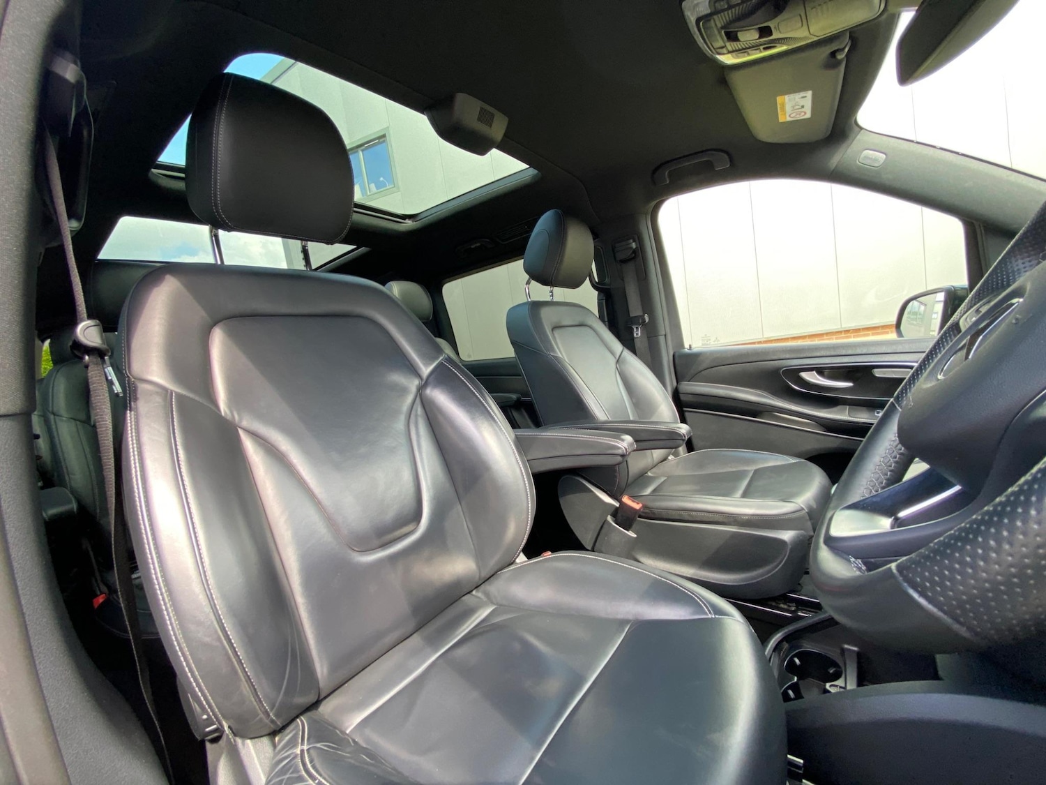 Used Mercedes-Benz V-Class for sale - 77291821: Photo 36