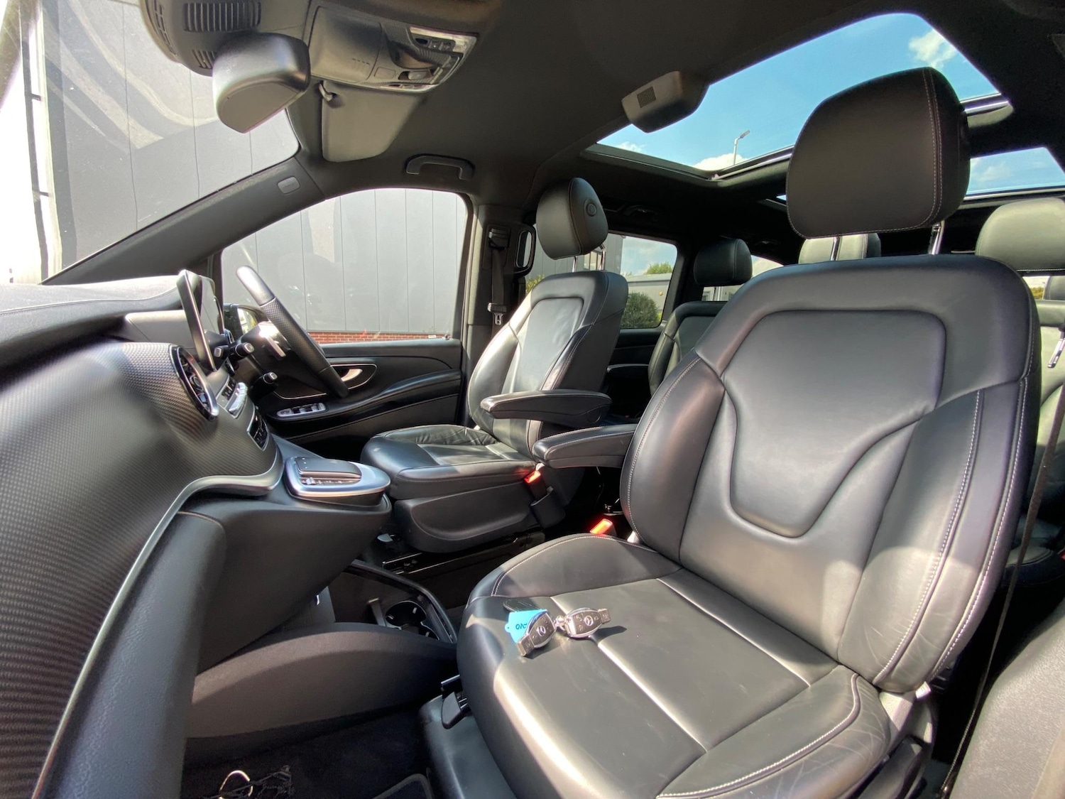 Used Mercedes-Benz V-Class for sale - 77291821: Photo 51