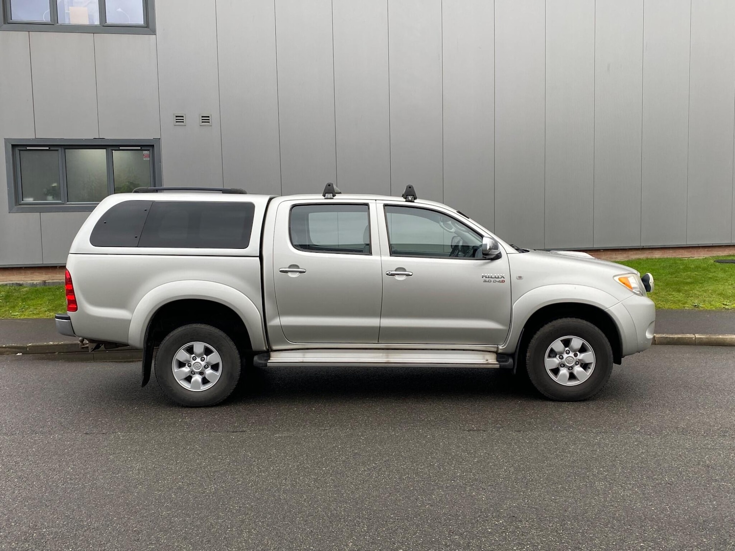 Used Toyota Hilux 2008 for sale - 77290821: Photo 30