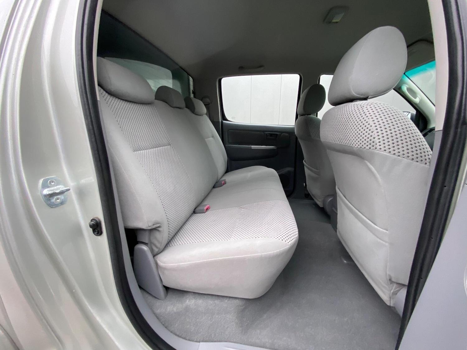 Used Toyota Hilux 2008 for sale - 77290821: Photo 43