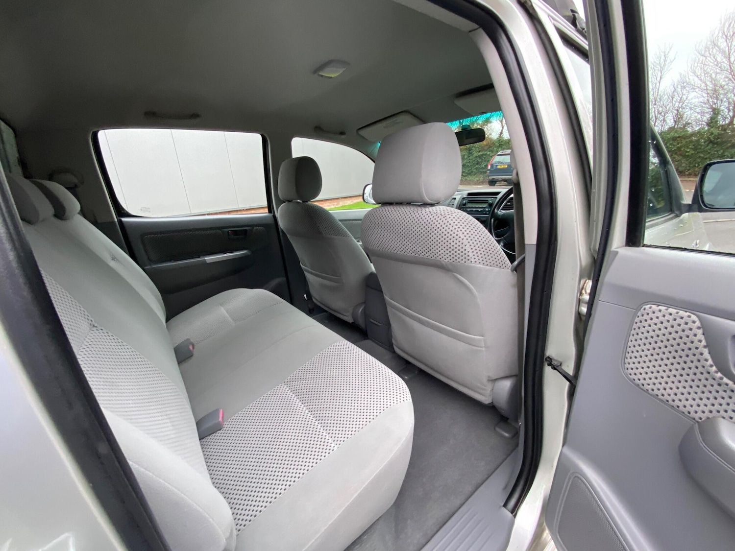 Used Toyota Hilux 2008 for sale - 77290821: Photo 45