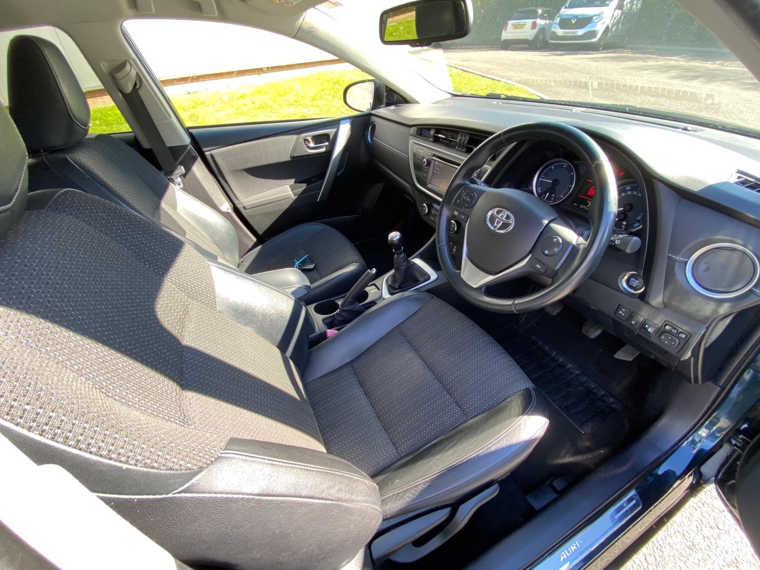 Used Toyota Auris 2013 for sale - 78171405: Photo 33