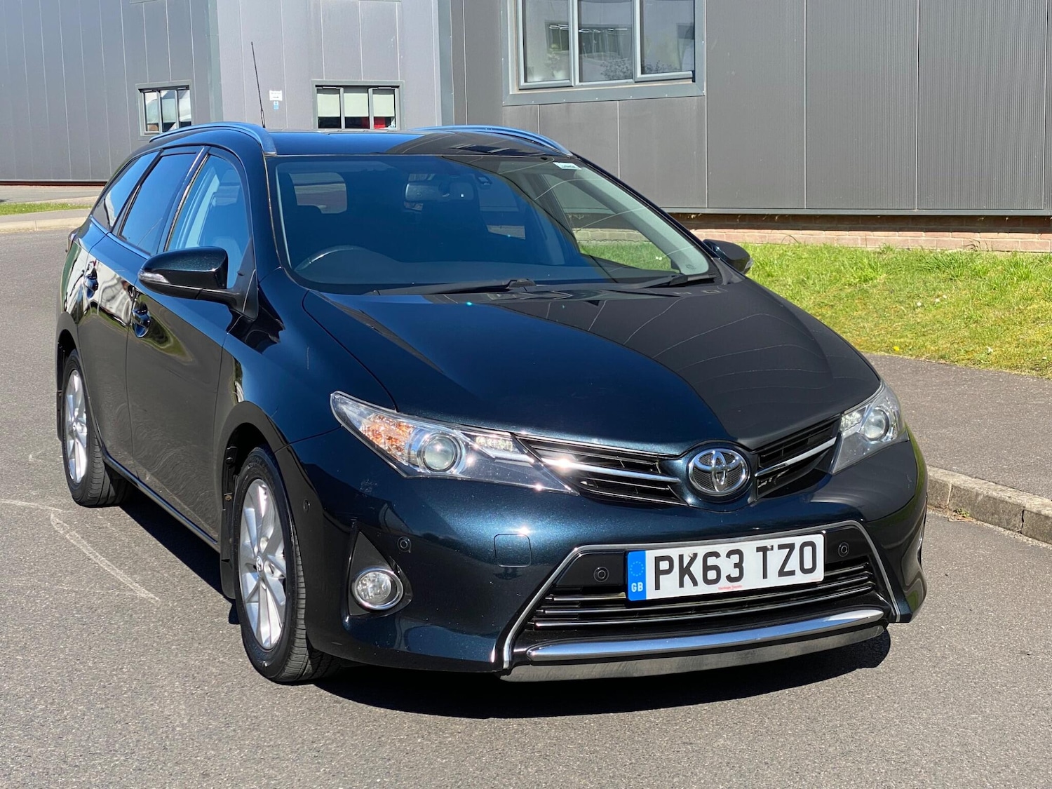 Used Toyota Auris 2013 for sale - 78171405: Photo 5