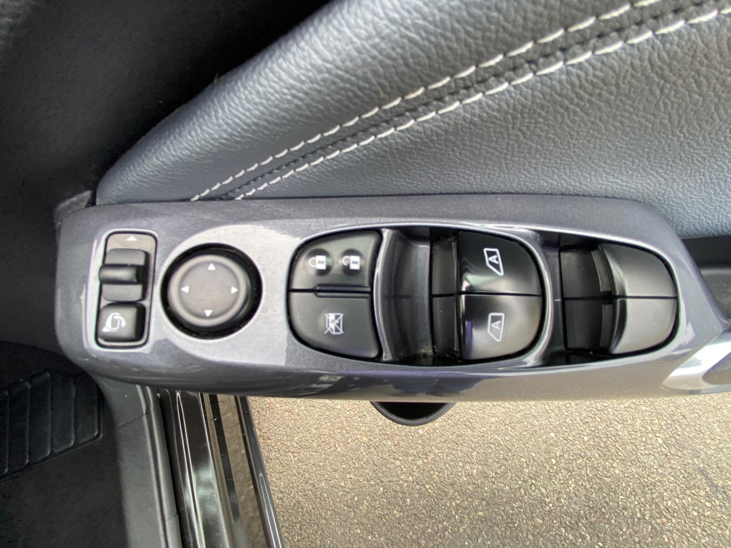 Used Nissan Juke 2019 for sale - 78203913: Photo 35