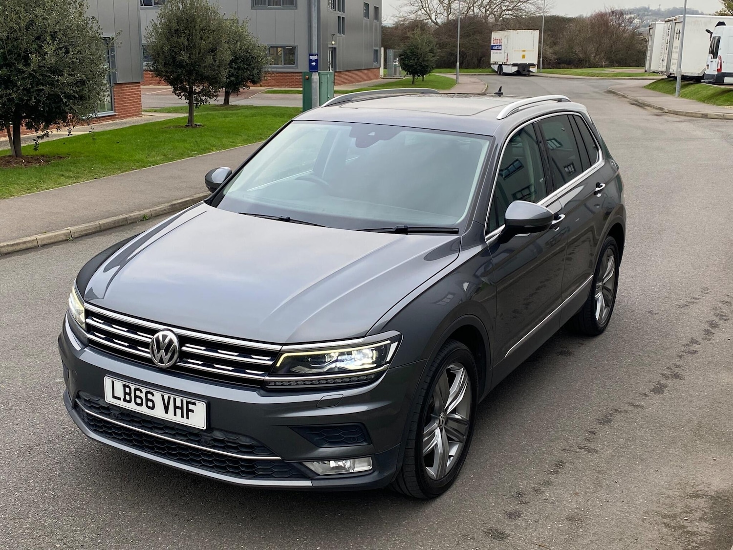 Used Volkswagen Tiguan for sale - 77292012: Photo 13