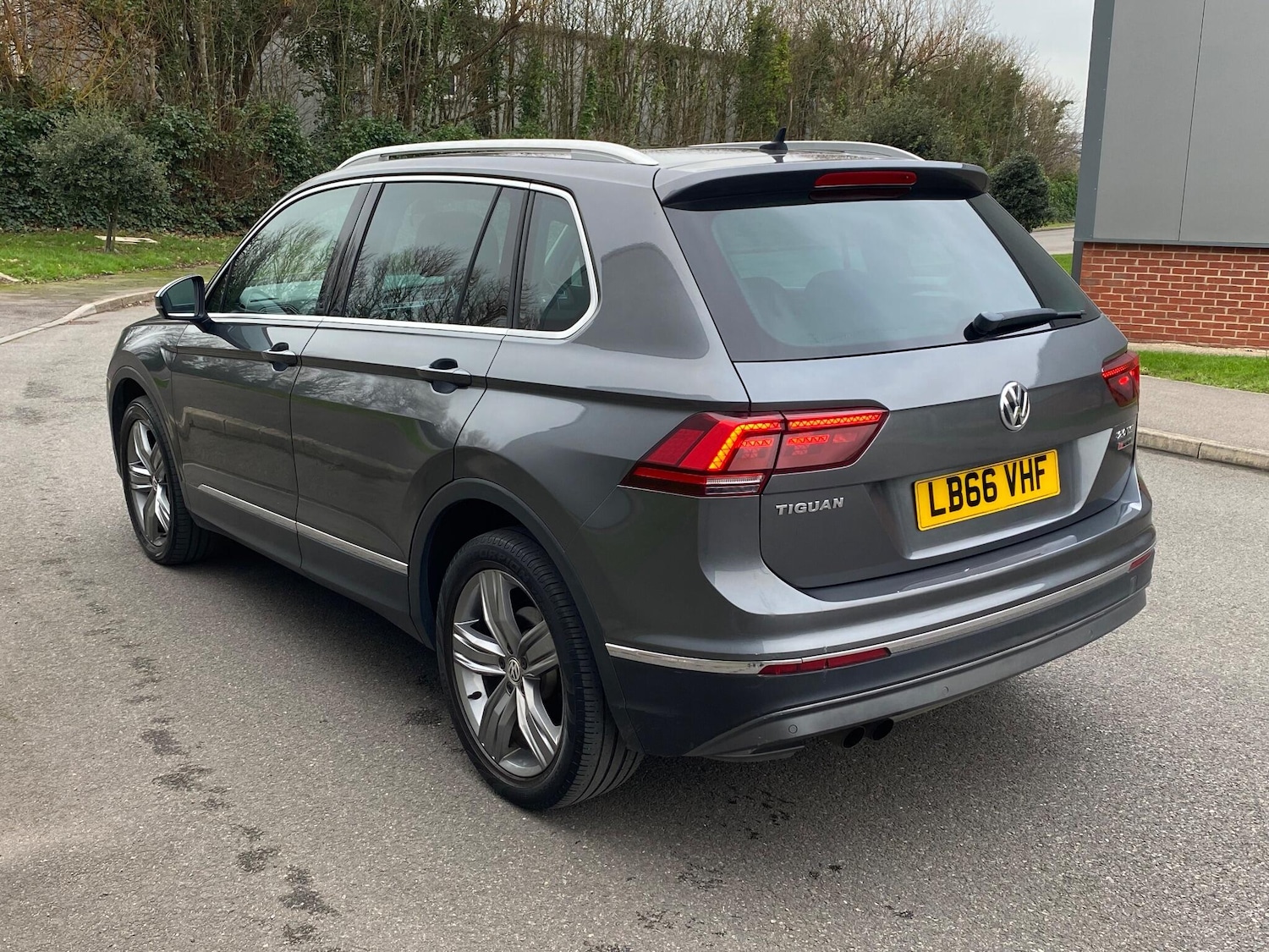 Used Volkswagen Tiguan for sale - 77292012: Photo 18