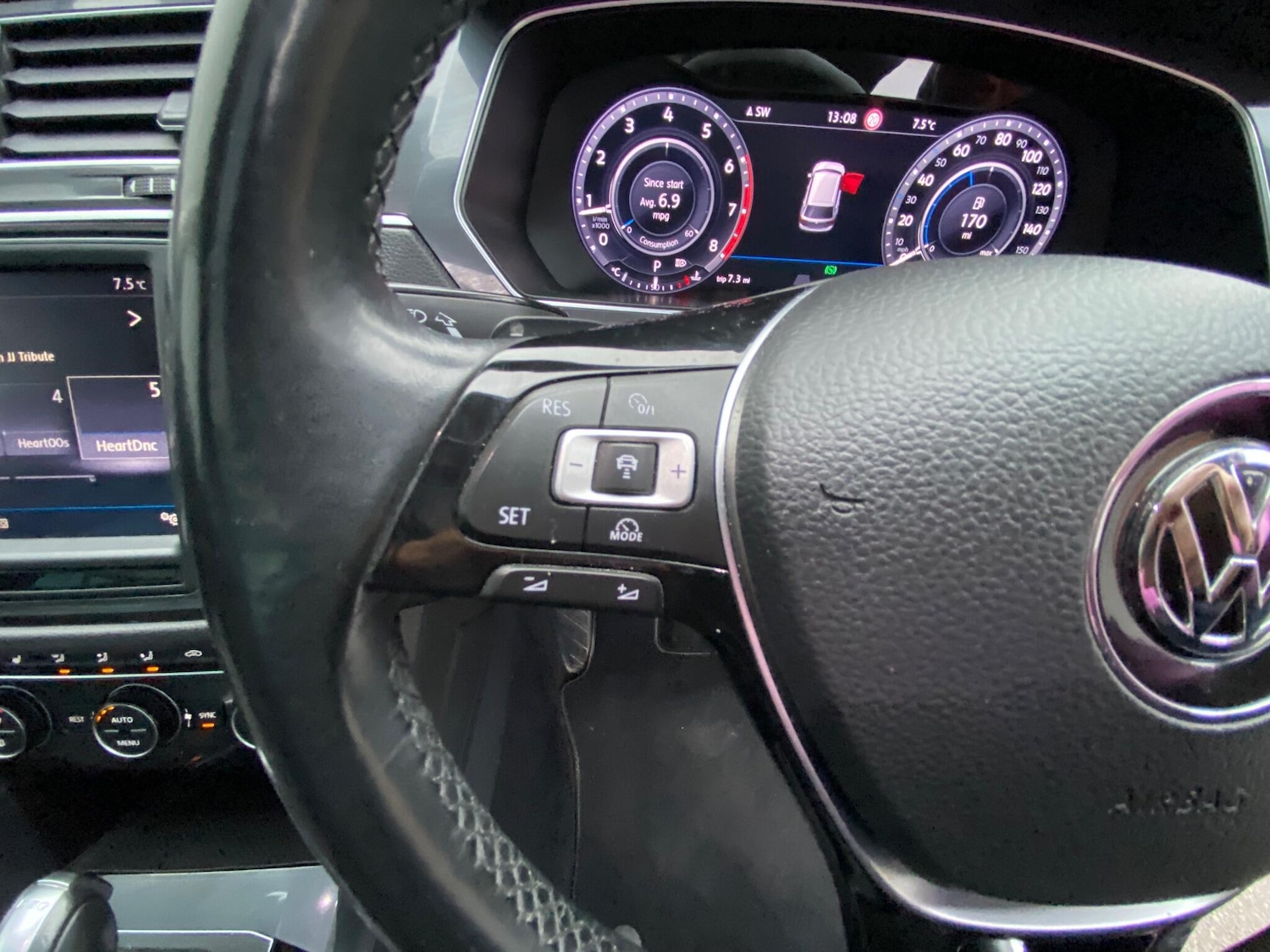 Used Volkswagen Tiguan for sale - 77292012: Photo 41