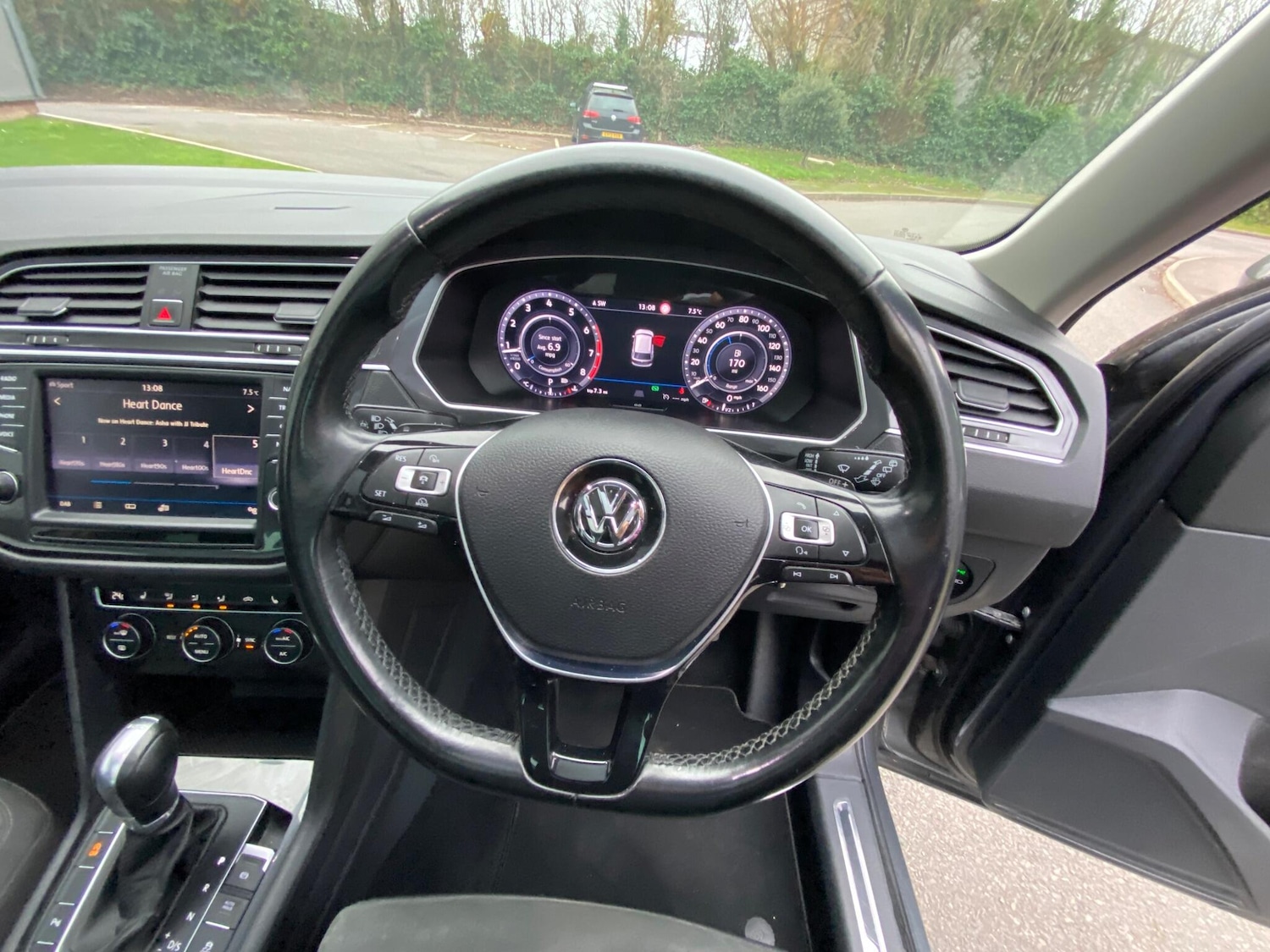 Used Volkswagen Tiguan for sale - 77292012: Photo 42