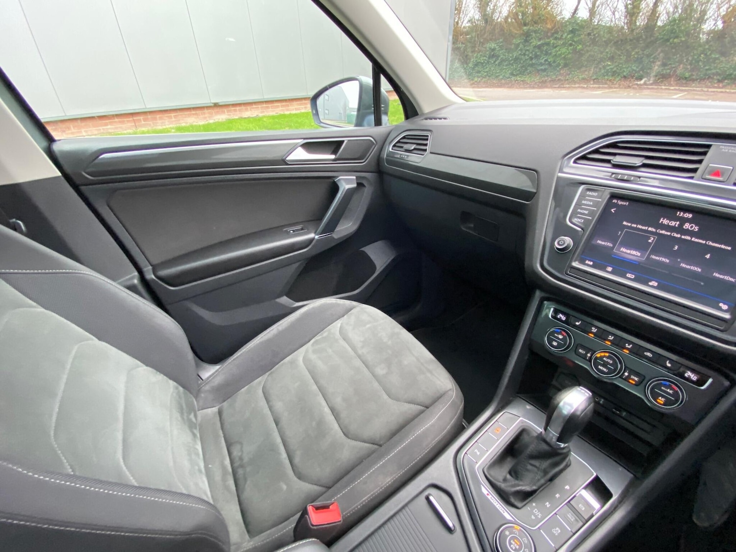 Used Volkswagen Tiguan for sale - 77292012: Photo 49