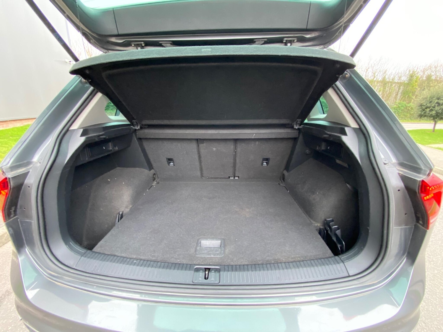 Used Volkswagen Tiguan for sale - 77292012: Photo 56