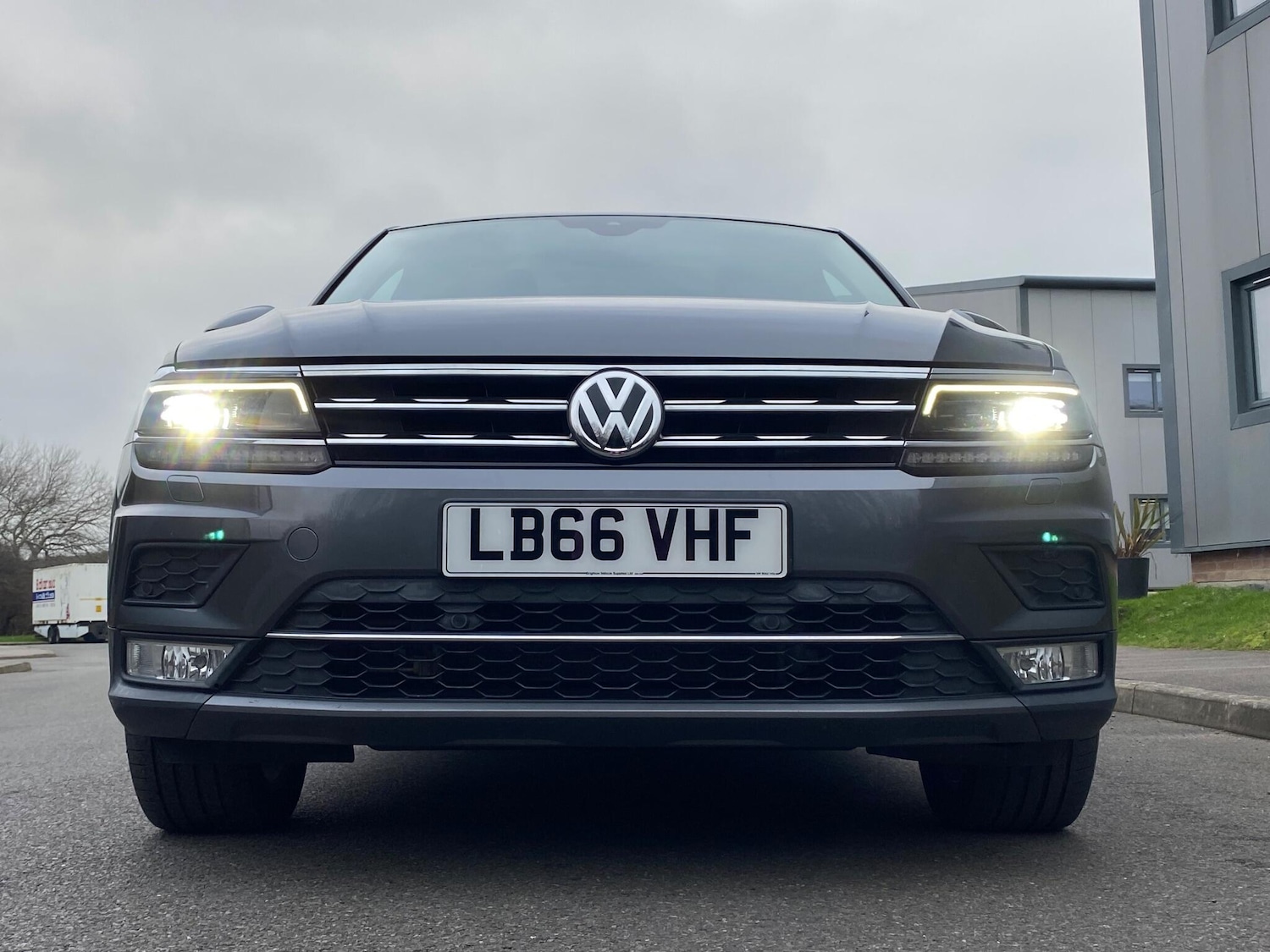 Used Volkswagen Tiguan for sale - 77292012: Photo 8