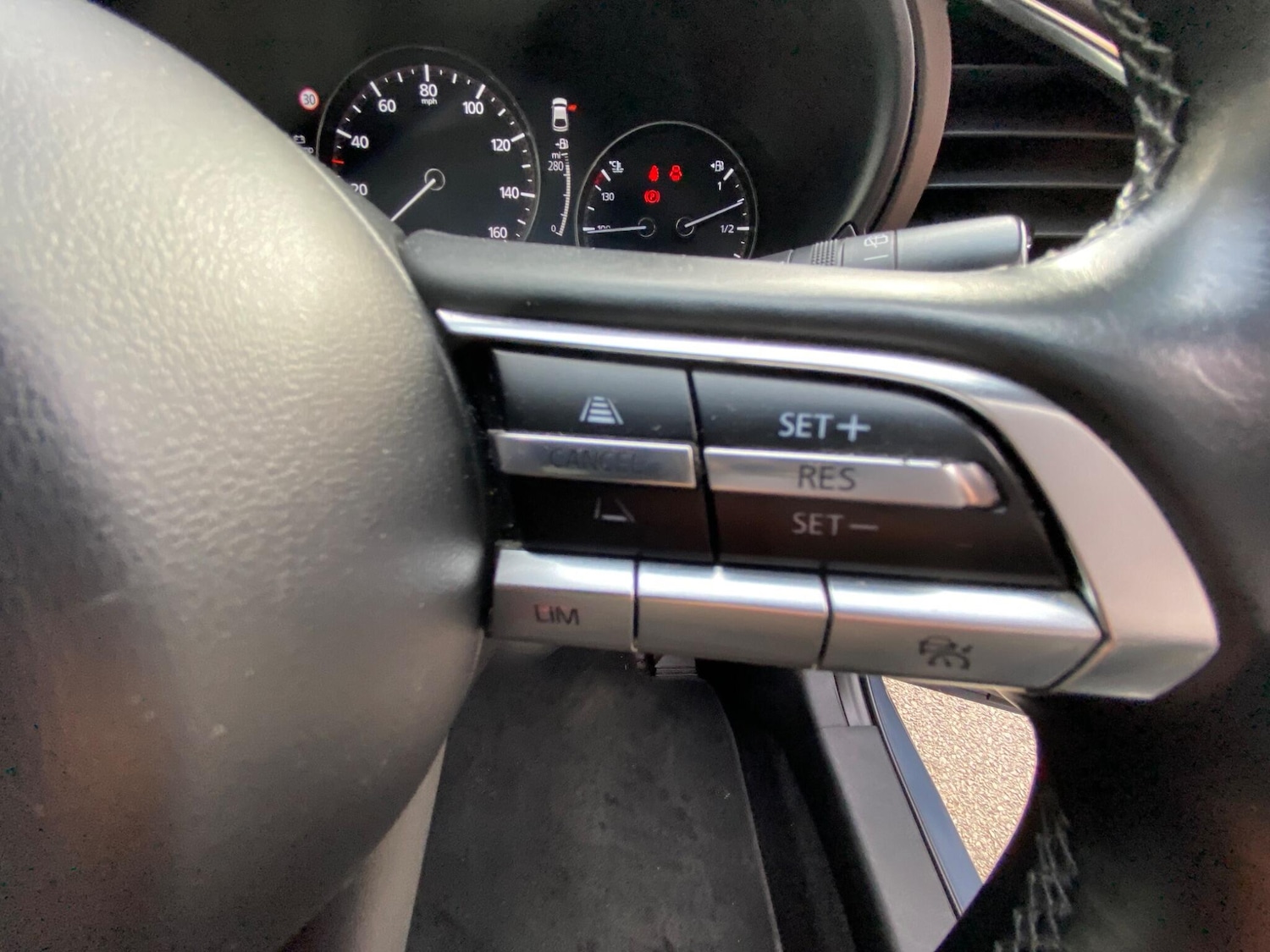 Used Mazda Mazda3 for sale - 78135626: Photo 40