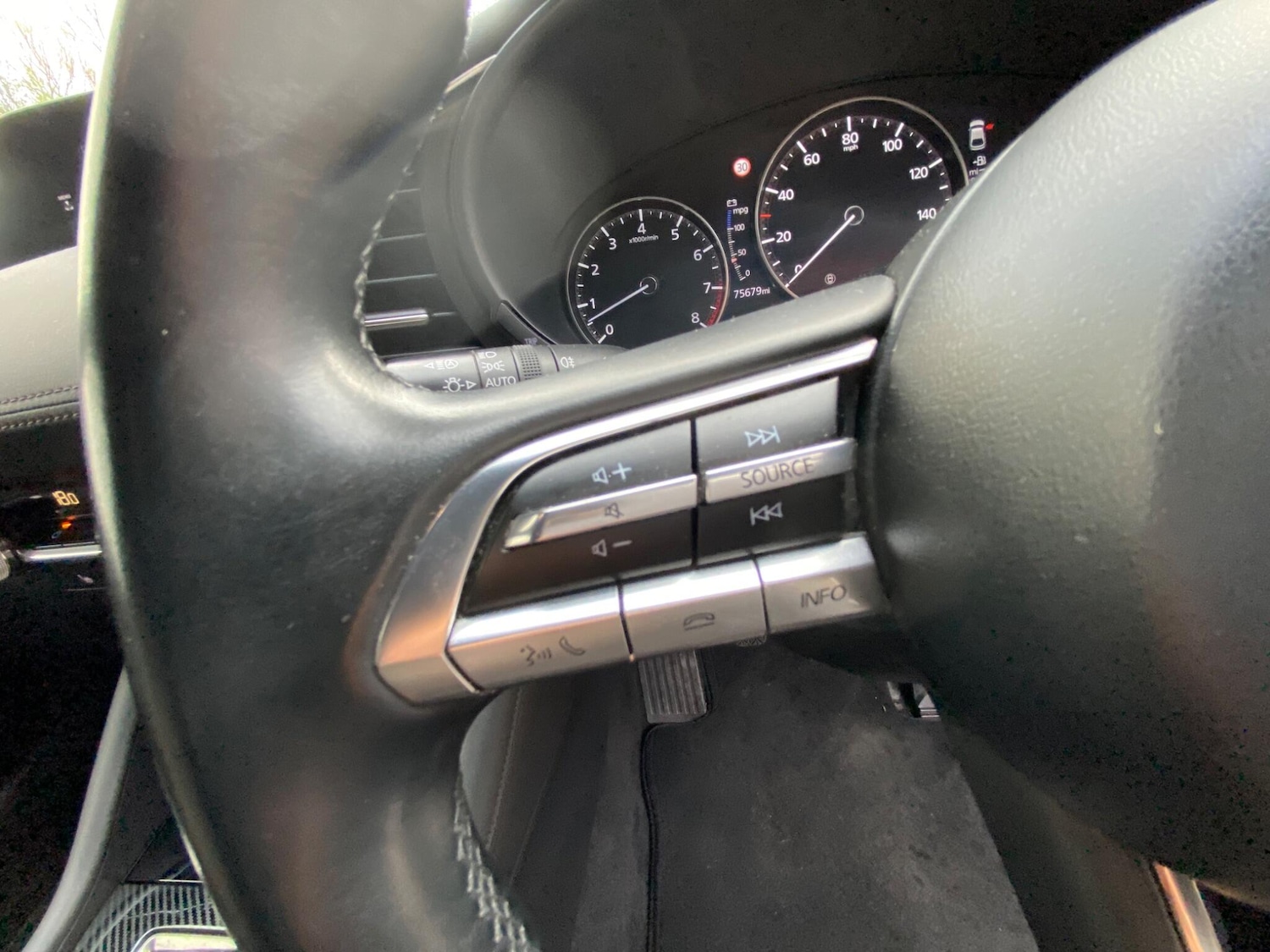 Used Mazda Mazda3 for sale - 78135626: Photo 41