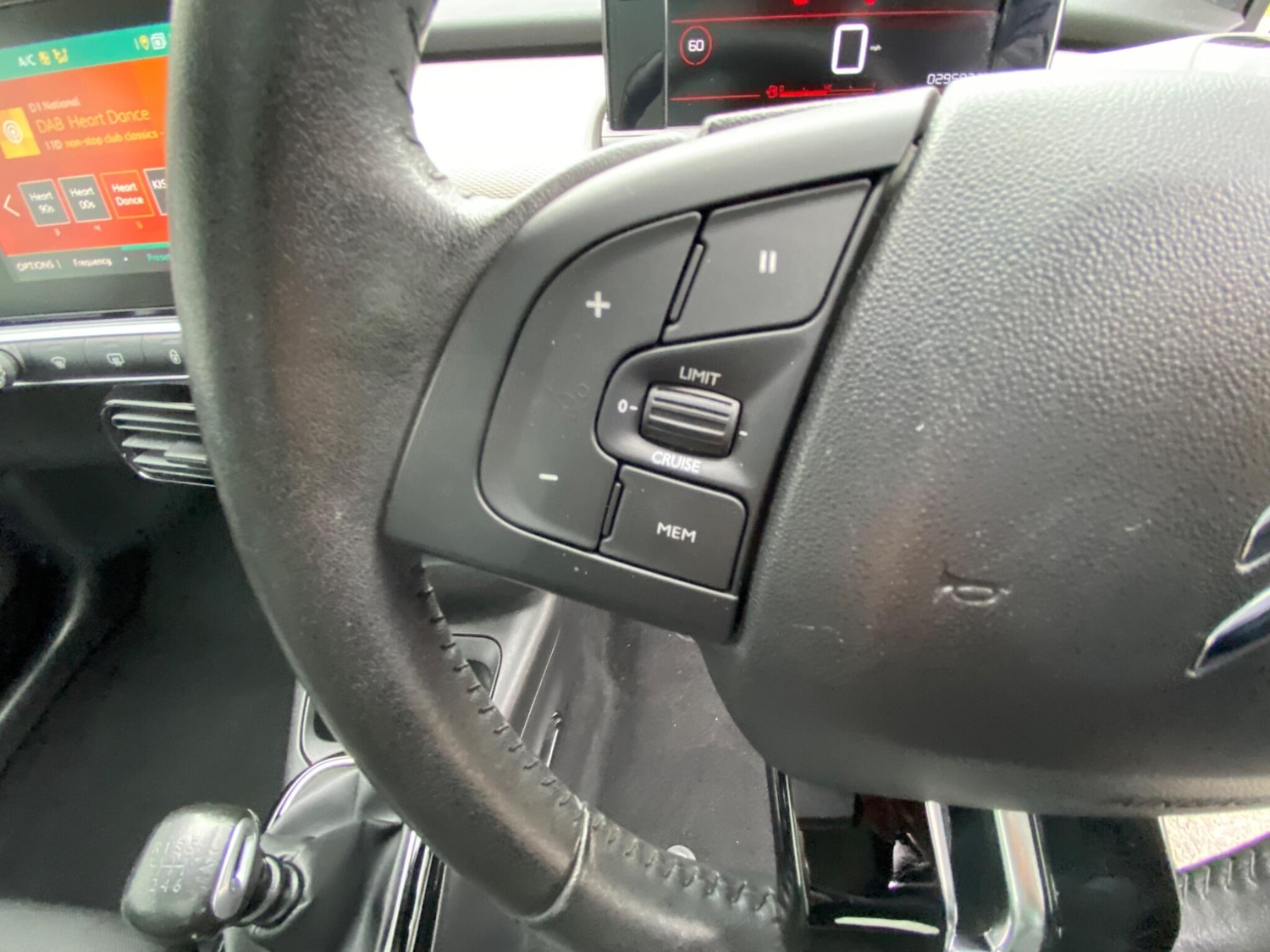 Used Citroen C4 Cactus 2019 for sale - 77625383: Photo 41