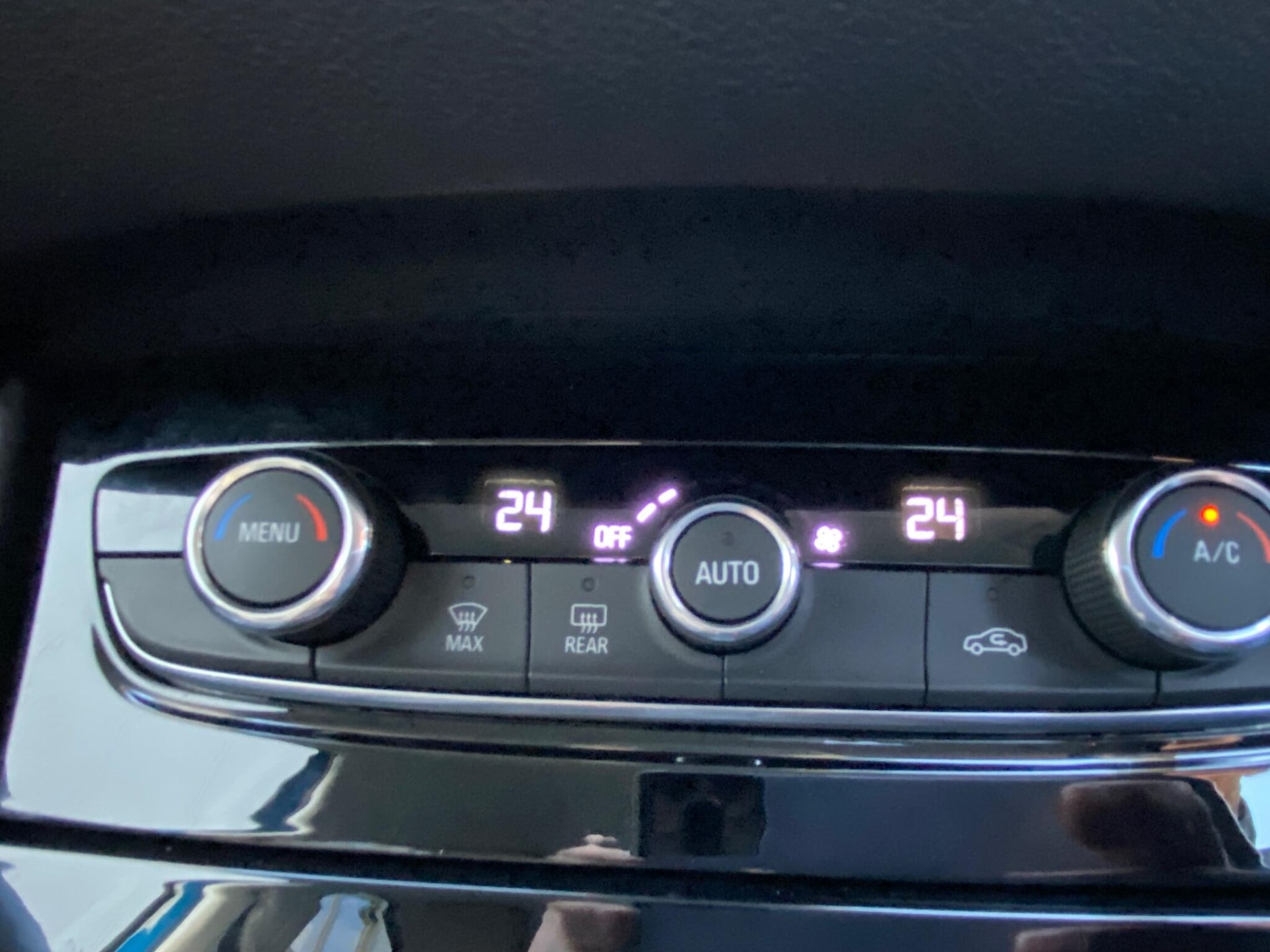 Used Vauxhall Grandland X for sale - 77290975: Photo 45